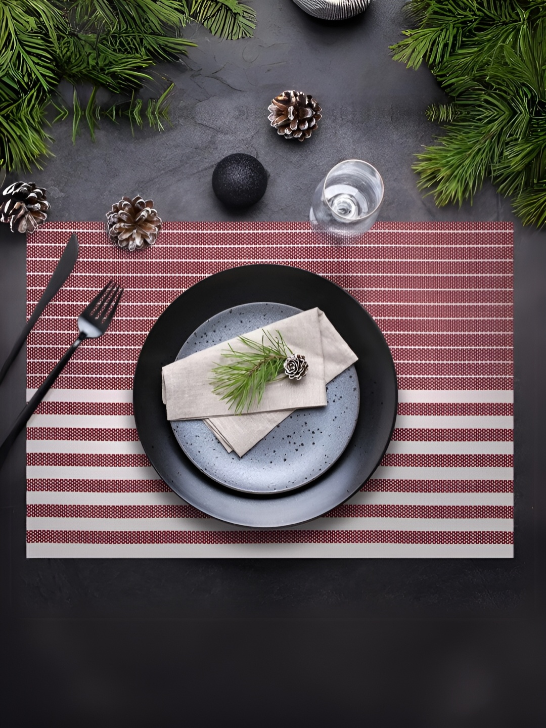 

YELONA Maroon & White 6 Pieces Striped Anti-wrinkle Table Placemats
