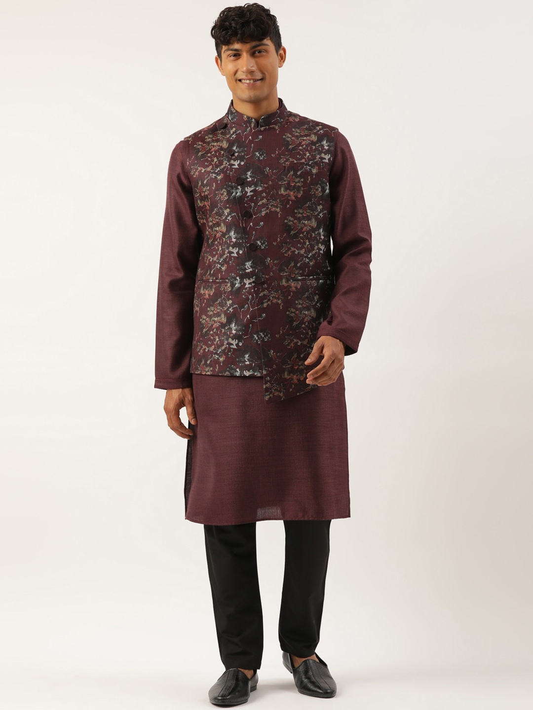 

TheEthnic.Co Linen Kurta with Pyjamas & Printed Nehru Jacket, Burgundy