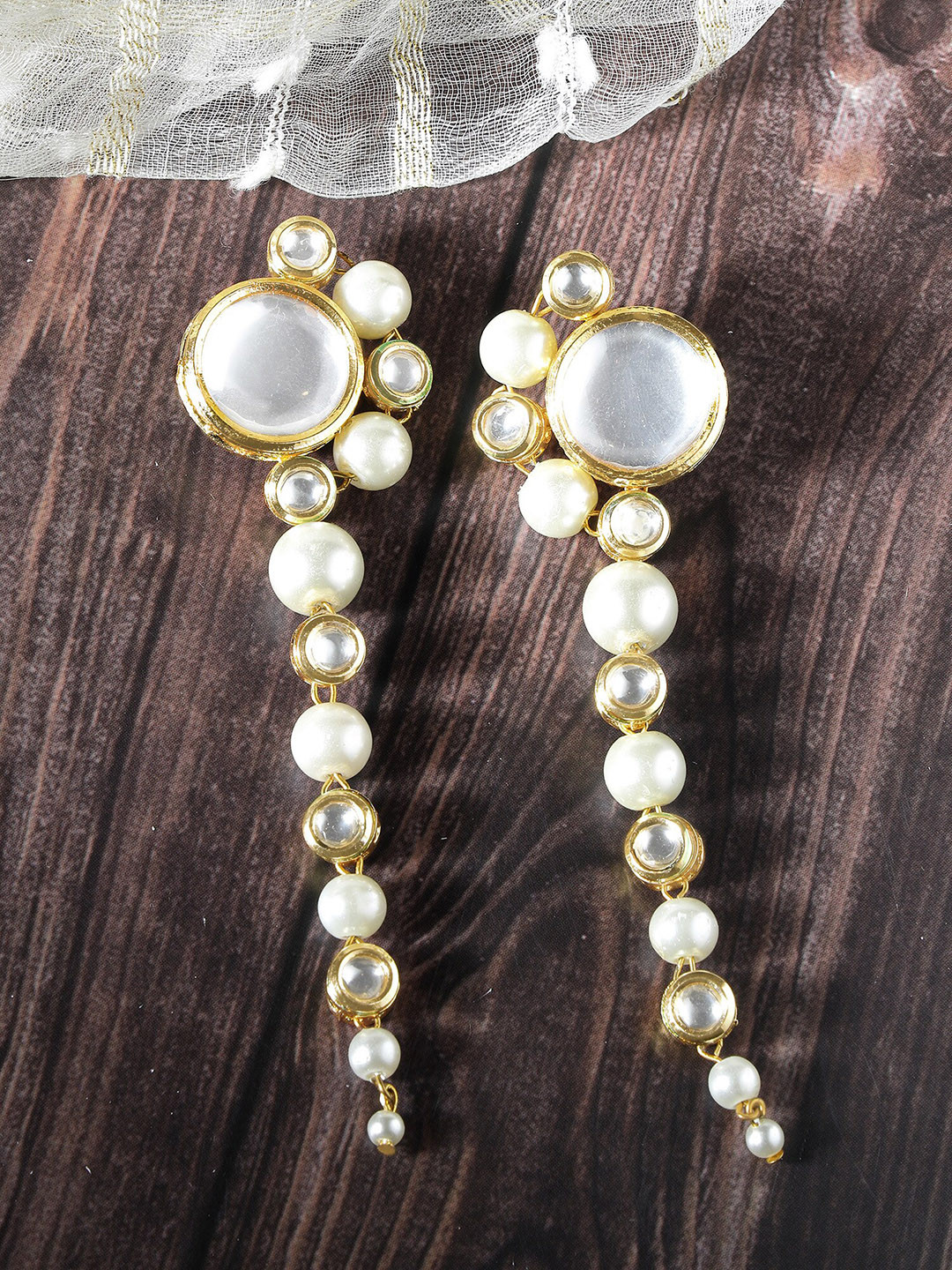 

KARATCART Gold-Plated Kundan-Studded Drop Earrings