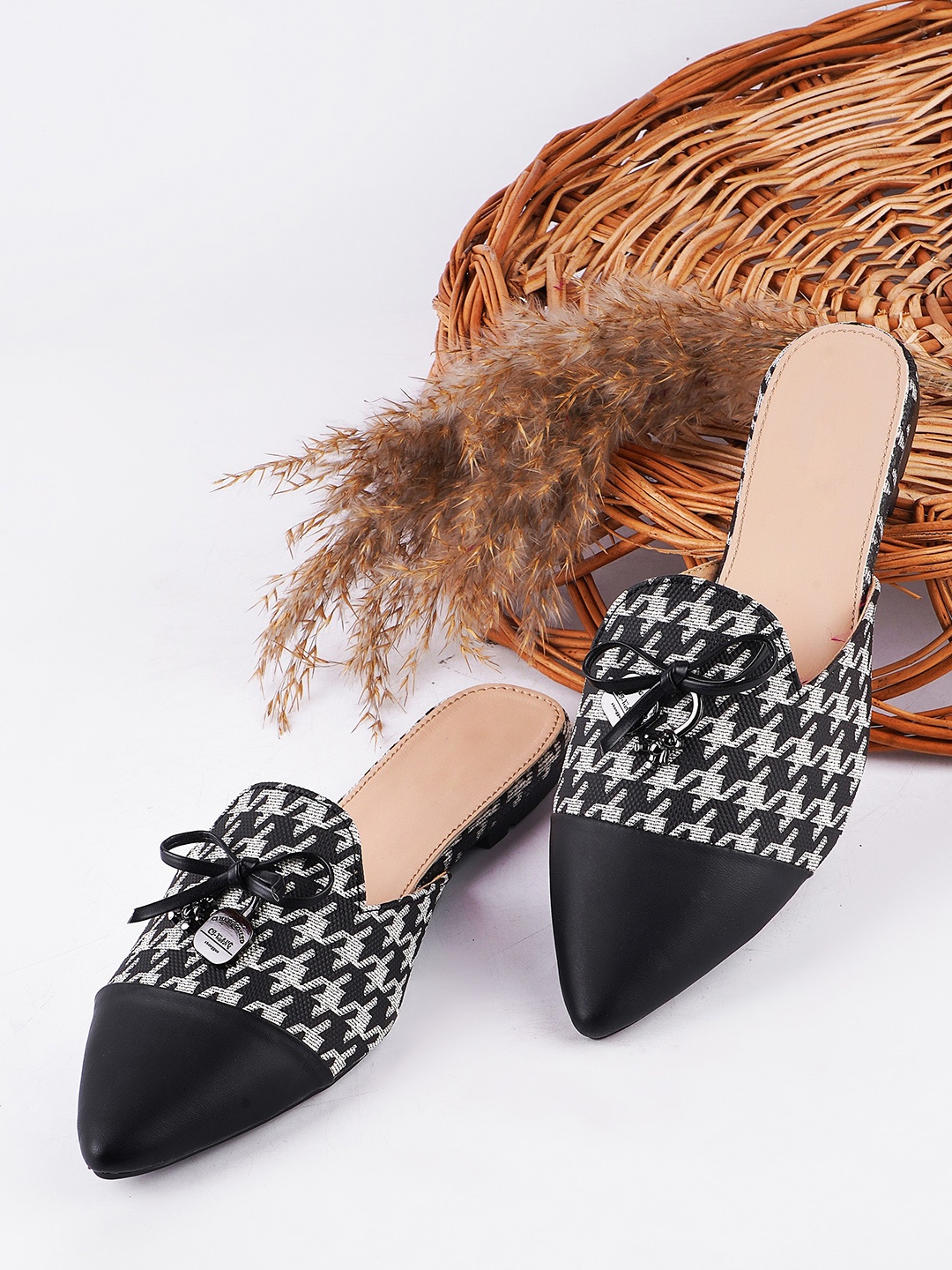 

Try Me Pointed Toe Printed Mules With Bows, Black