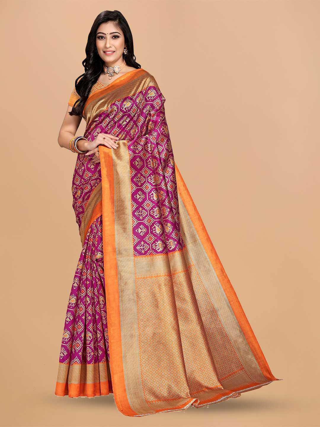 

Mitera Floral Printed Saree, Purple