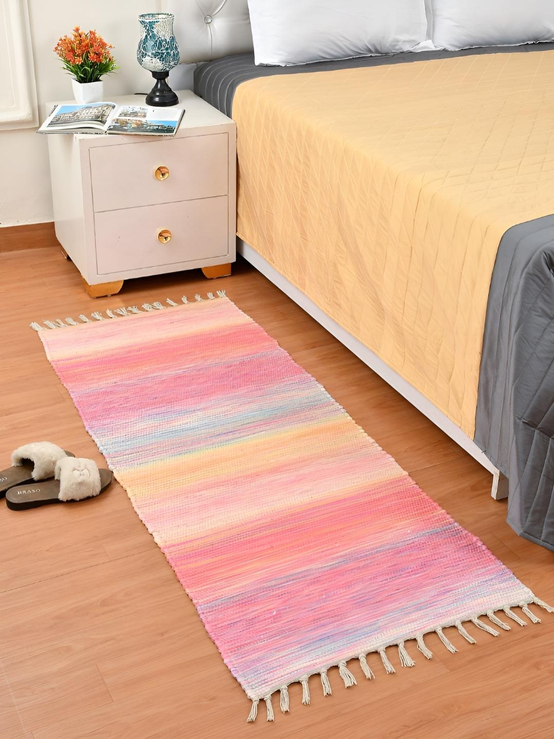 

HOMADORN Pink Solid Rectangular Dhurrie