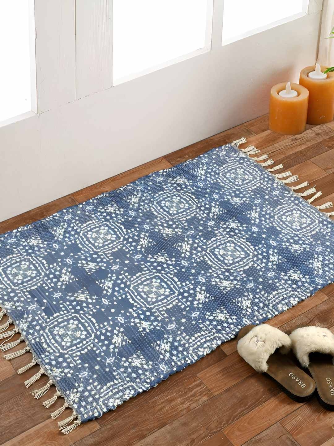 

HOMADORN Blue Rectangular Printed Floor Dhurries