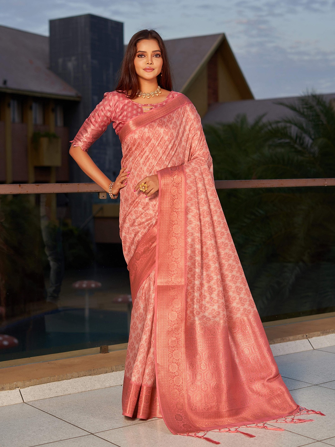 

Mitera Peach-Coloured Floral Printed Pure Silk Saree