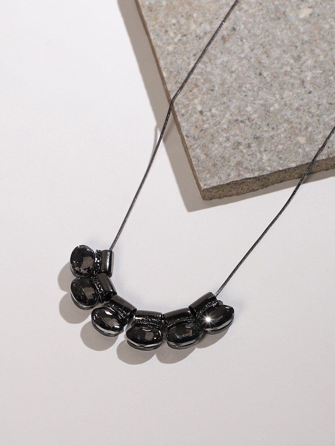 

SOHI Black Silver-Plated Artificial Stones Studded Statement Necklace