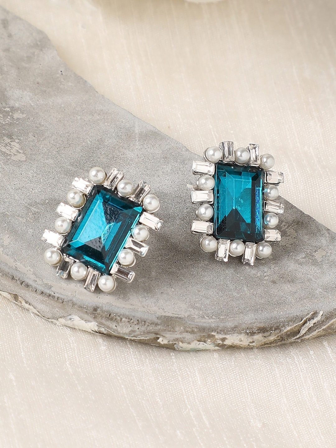 

SOHI Silver-Plated Artificial Stones & Beads-Studded Studs Earrings