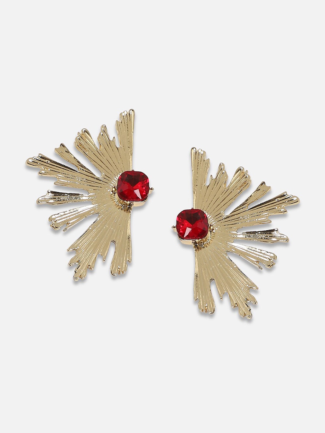 

SOHI Artificial Stones Gold-Plated Drop Earrings