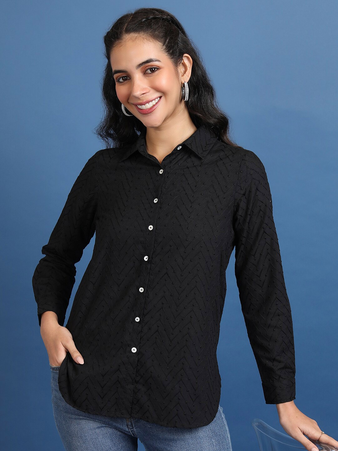 

Vishudh Geometric Self Design Casual Shirt, Black