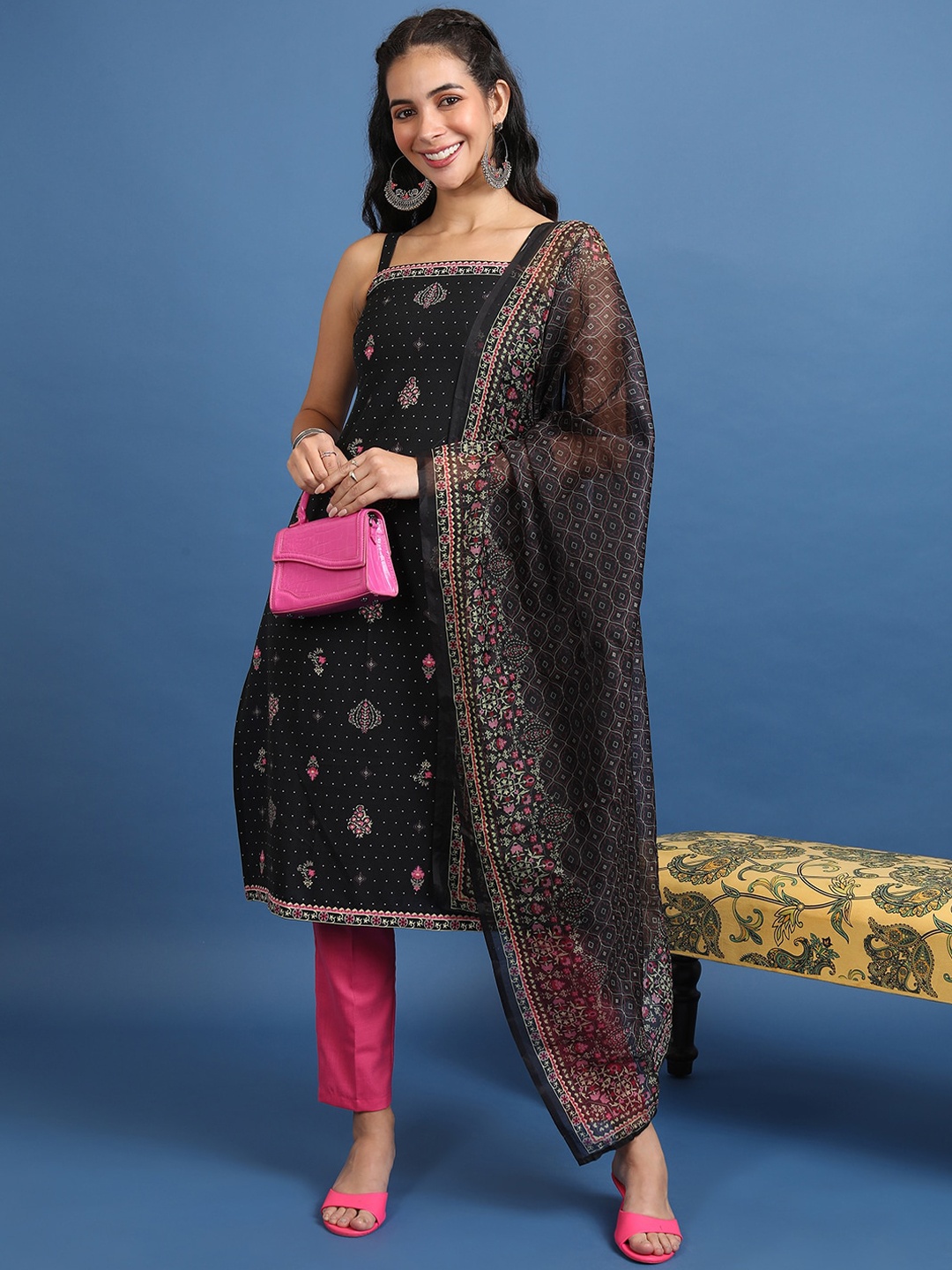 

Vishudh Black Floral Printed Regular Kurta With Trousers & Dupatta