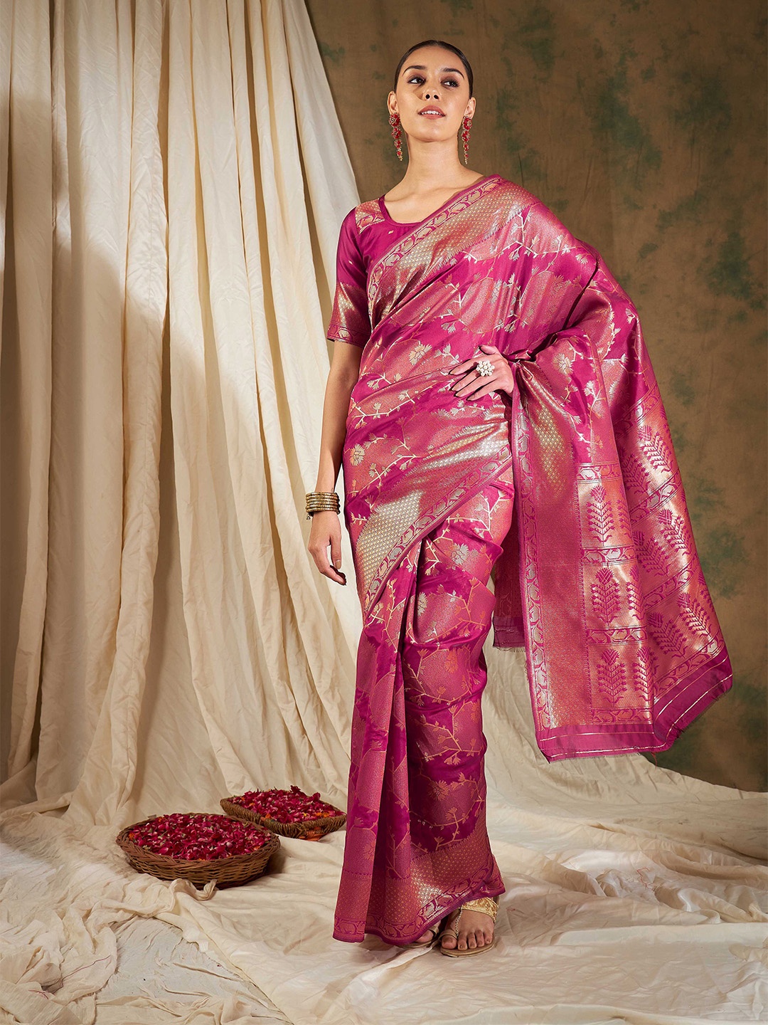 

Sangria Pink Floral Woven Design Banarasi Sarees