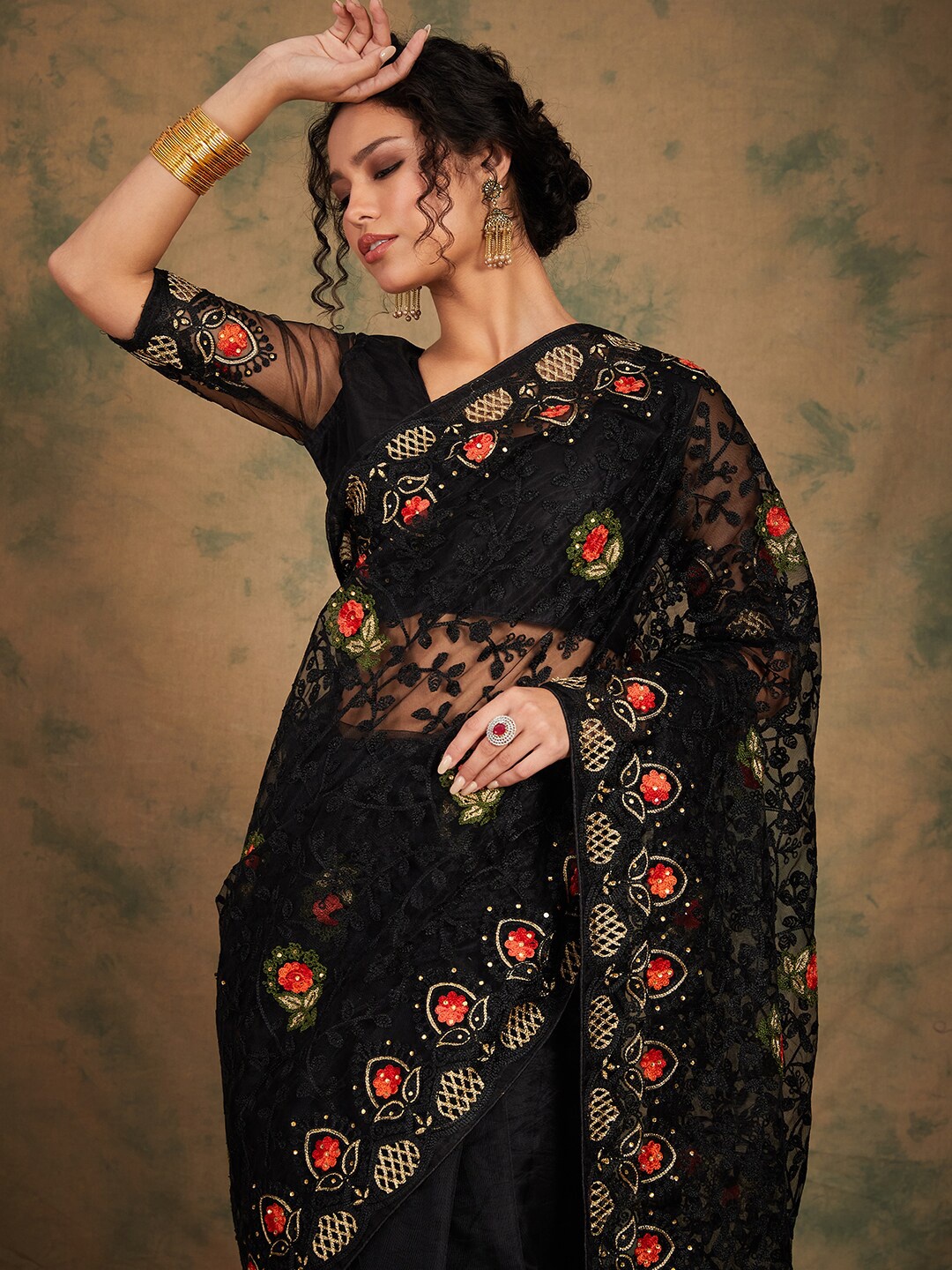 

Sangria Floral Embroidered Net Saree, Black