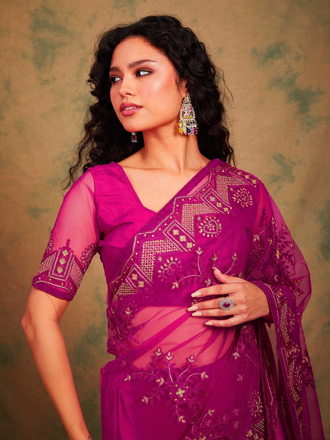 

Sangria Ethnic Motifs Embroidered Net Sarees, Pink