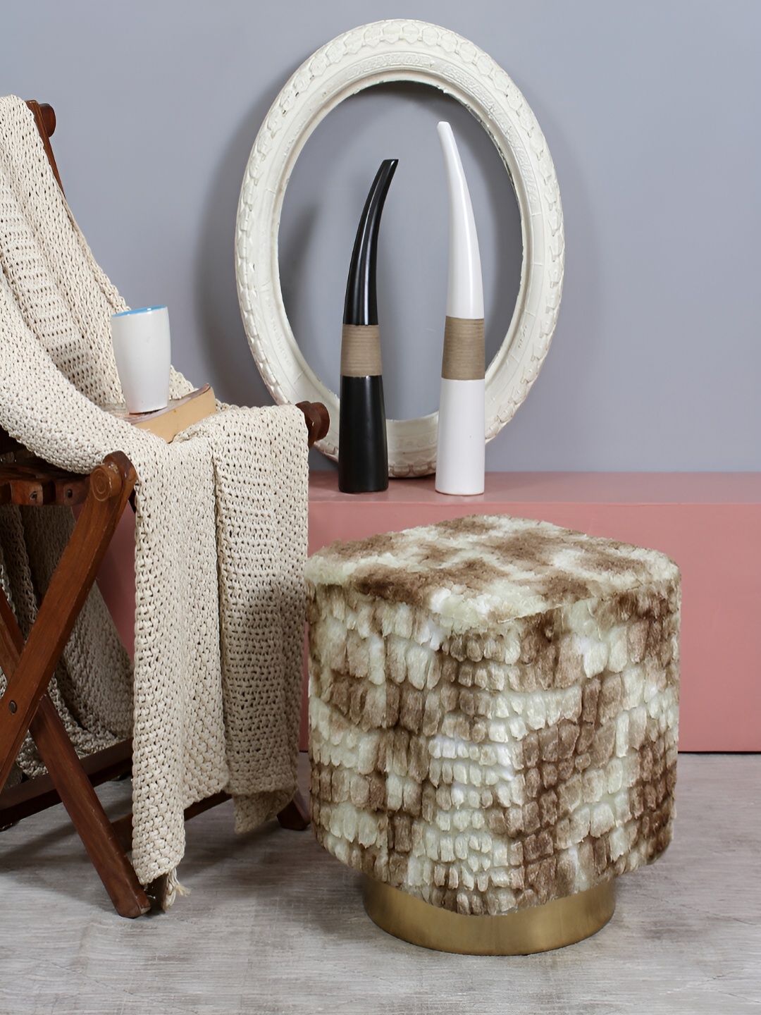 

COMFIDELITAS Brown & White Printed Faux-Fur Square-Shaped Seating Ottoman