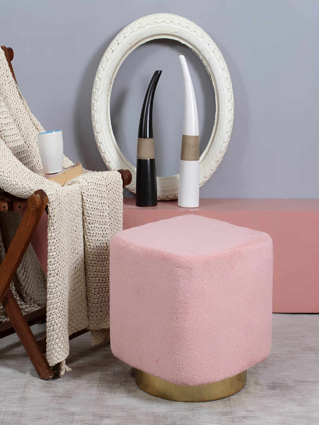 

COMFIDELITAS Pink Faux-Fur Square-Shaped Seating Ottoman