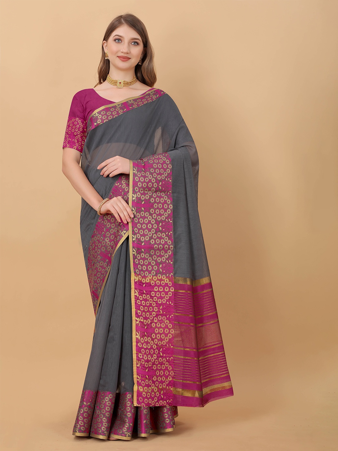 

Ekta Textiles Zari Silk Cotton Banarasi Saree, Black