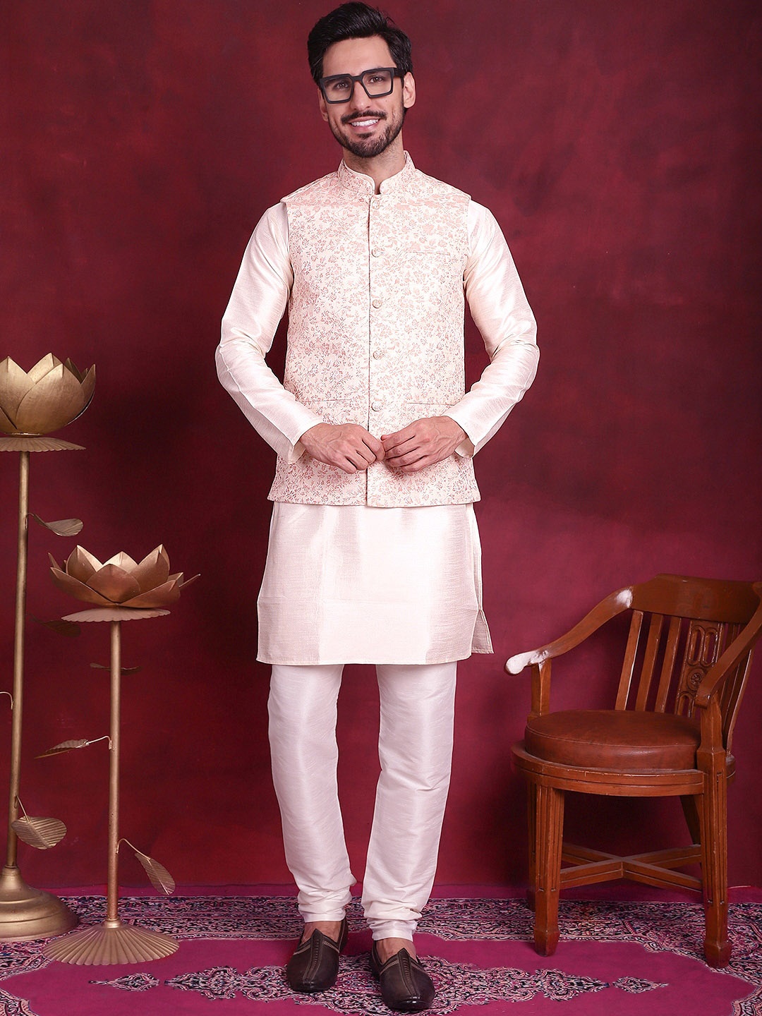 

Jompers Long Sleeves Kurta & Churidar With Nehru Jacket, Off white