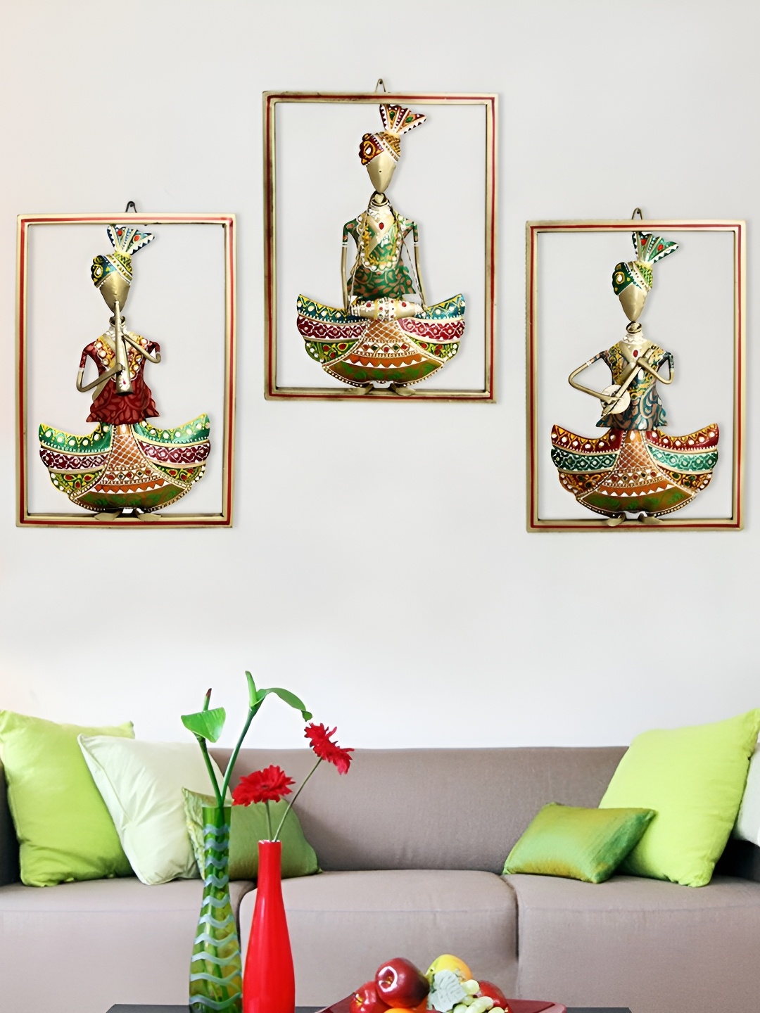 

HANDICRAFTS PARADISE Red & Green 3 Pieces Metal Musician Wall Decor