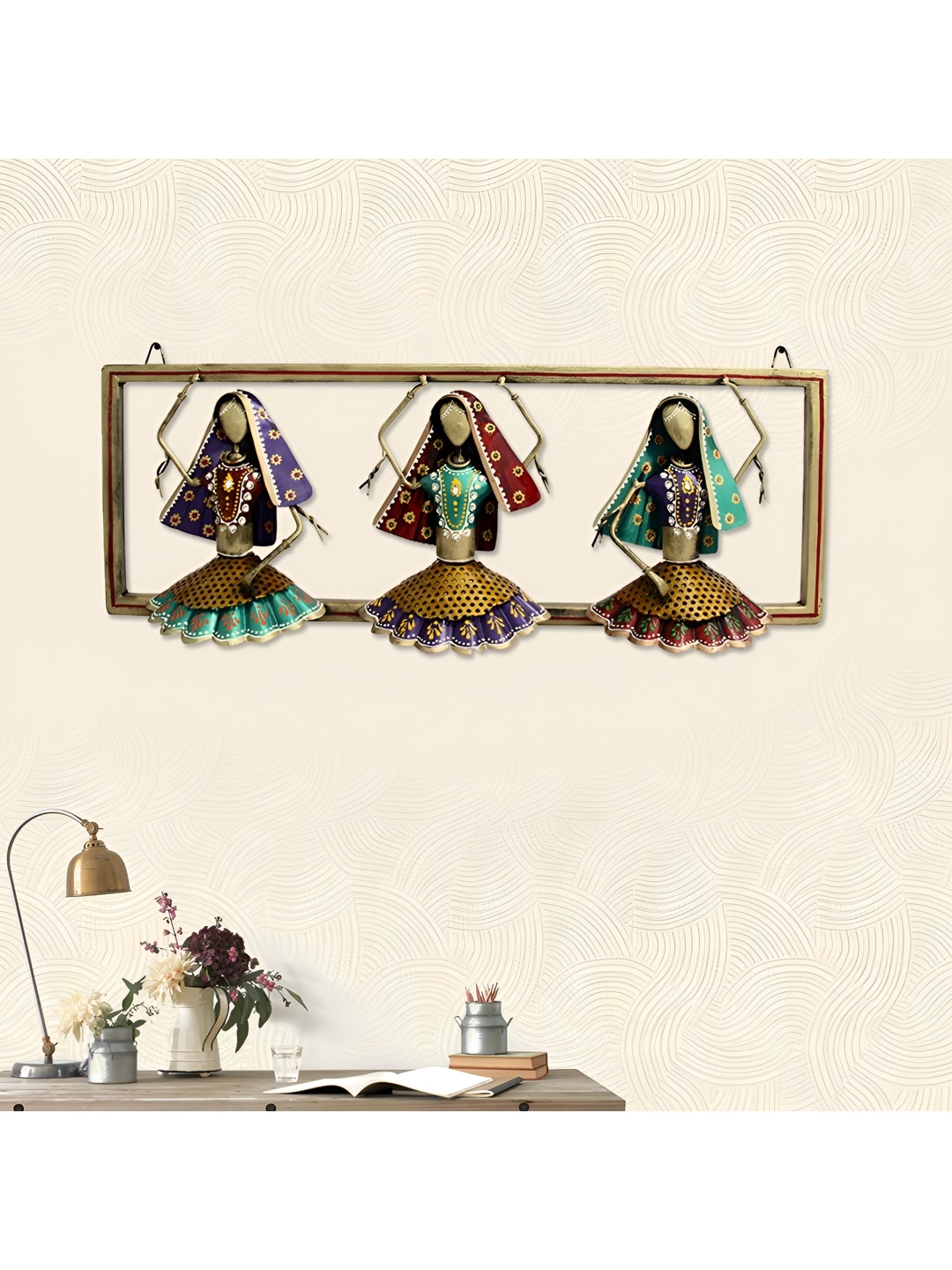 

HANDICRAFTS PARADISE Red & Green Metal Tribal Dancing Ladies Wall Decor