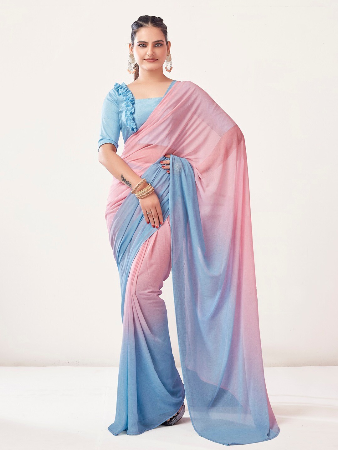 

Mitera Colourblocked Pure Georgette Ready to Wear Saree, Peach