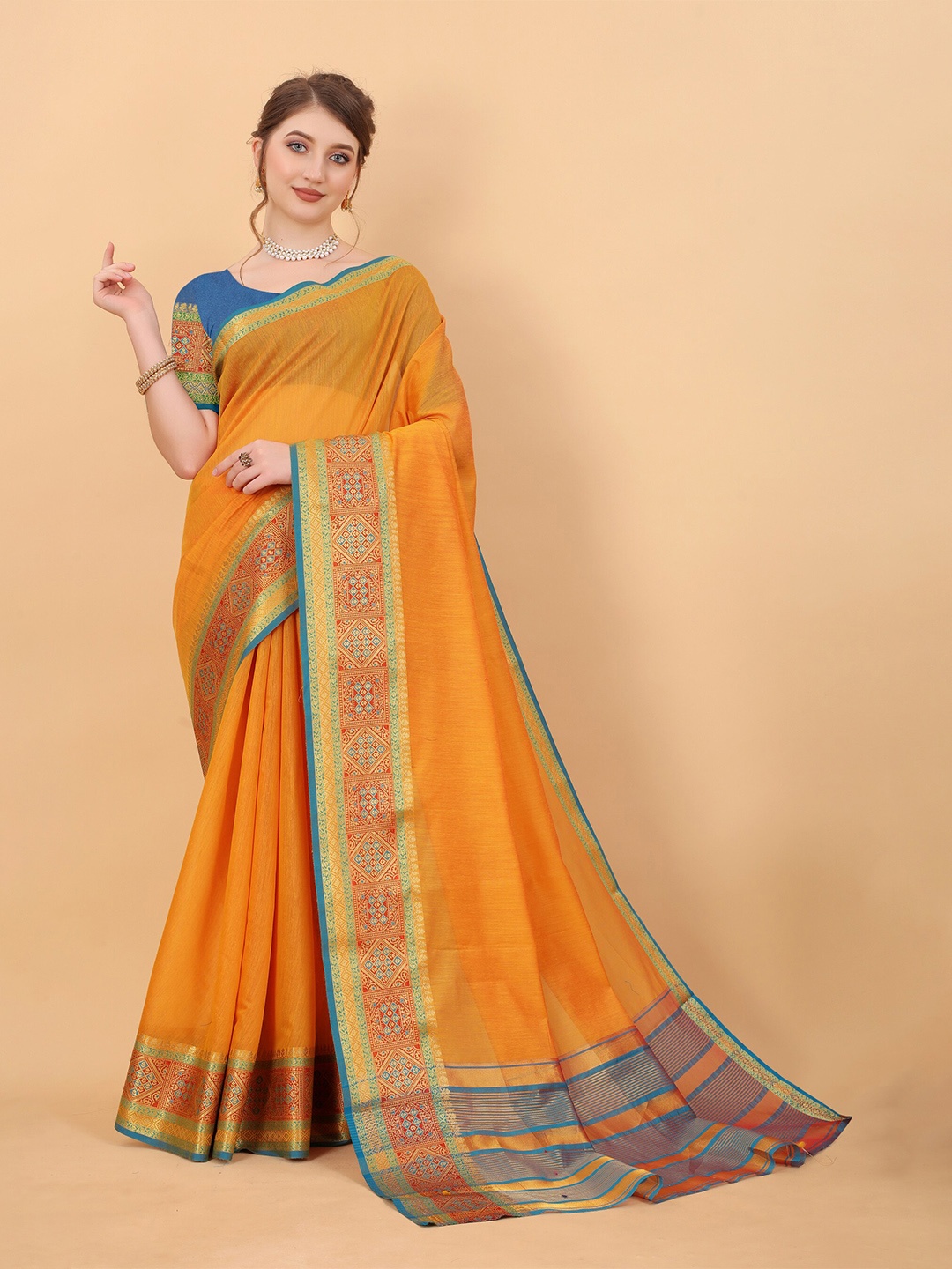 

Ekta Textiles Zari Silk Cotton Banarasi Saree, Yellow