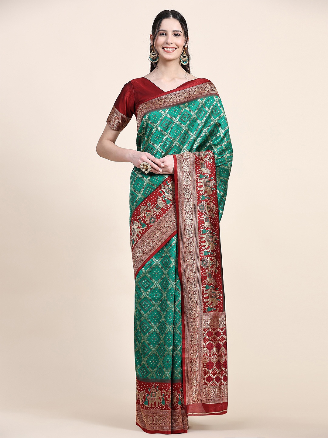 

Ekta Textiles Ethnic Motifs Woven Design Zari Pure Silk Kanjeevaram Saree, Green