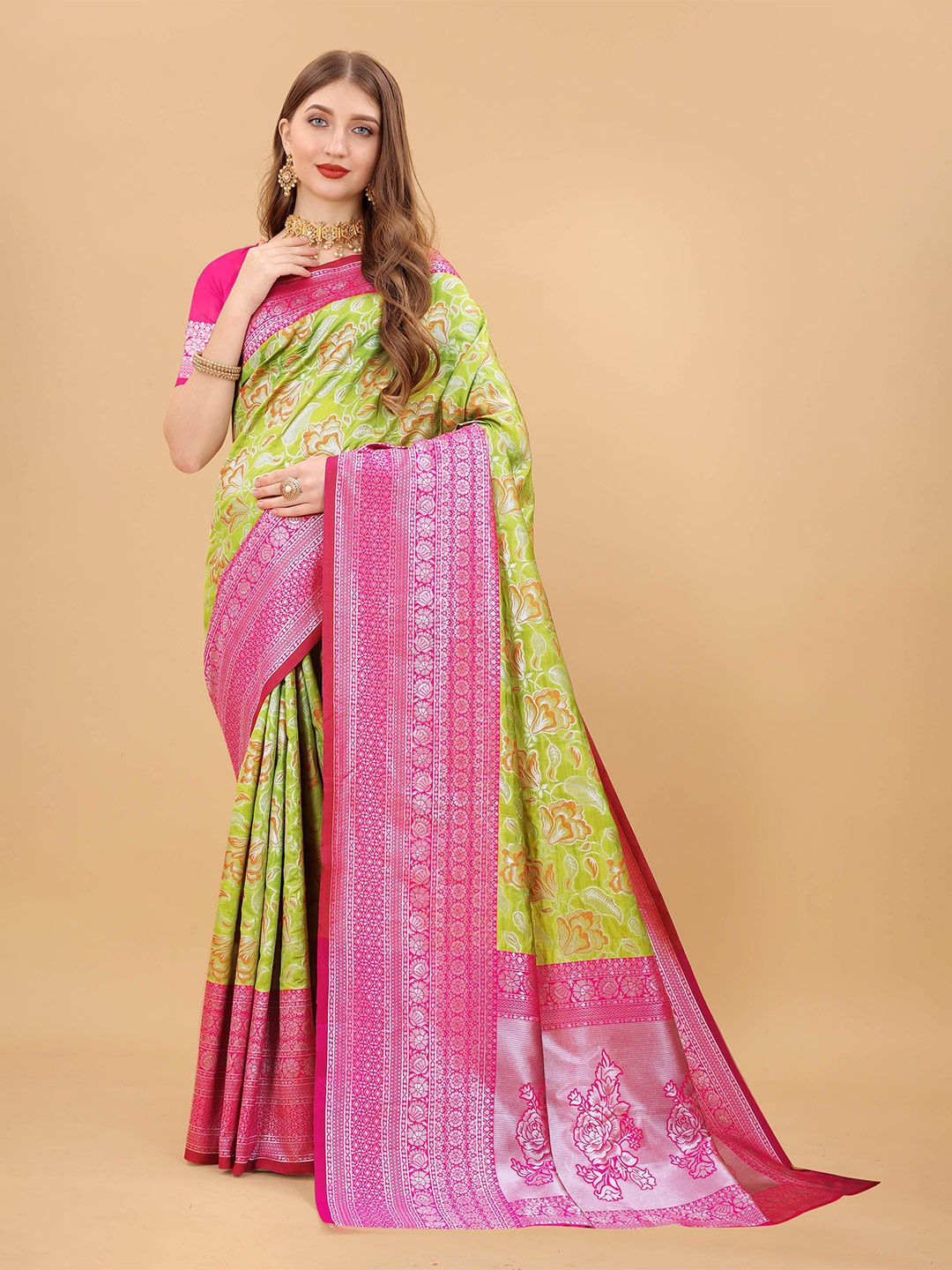 

Ekta Textiles Ethnic Motifs Woven Design Zari Pure Silk Banarasi Saree, Green