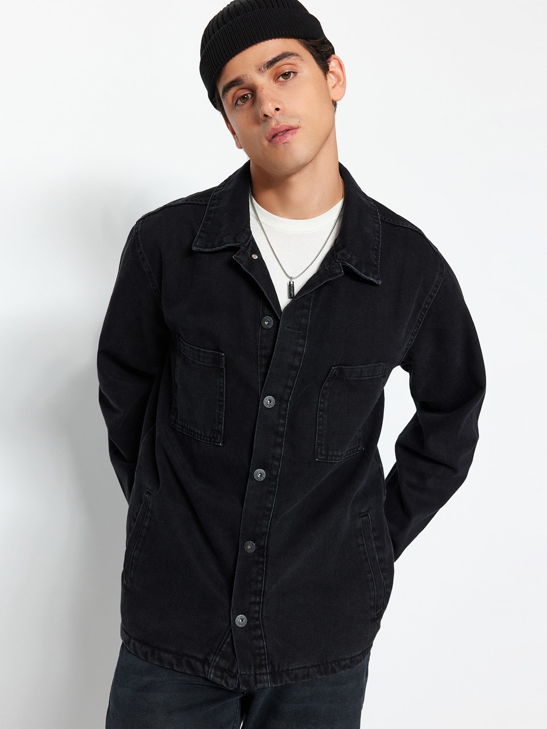 

Trendyol Spread Collar Pure Cotton Denim Jacket, Black