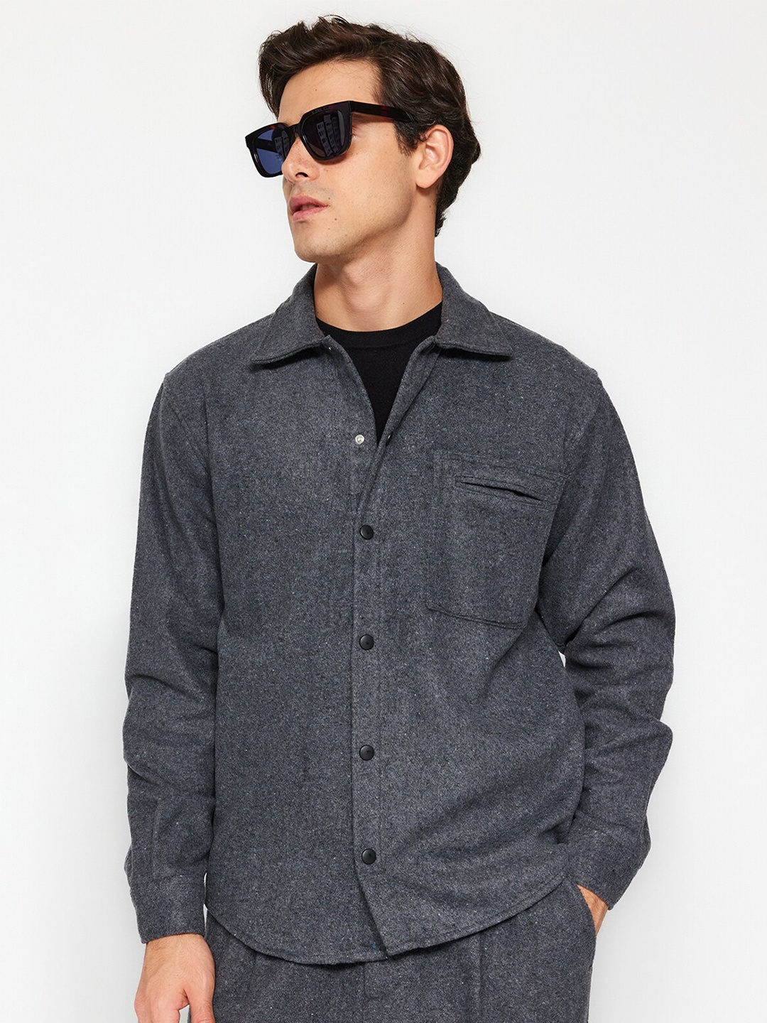 

Trendyol Spread Collar Casual Shirt, Grey