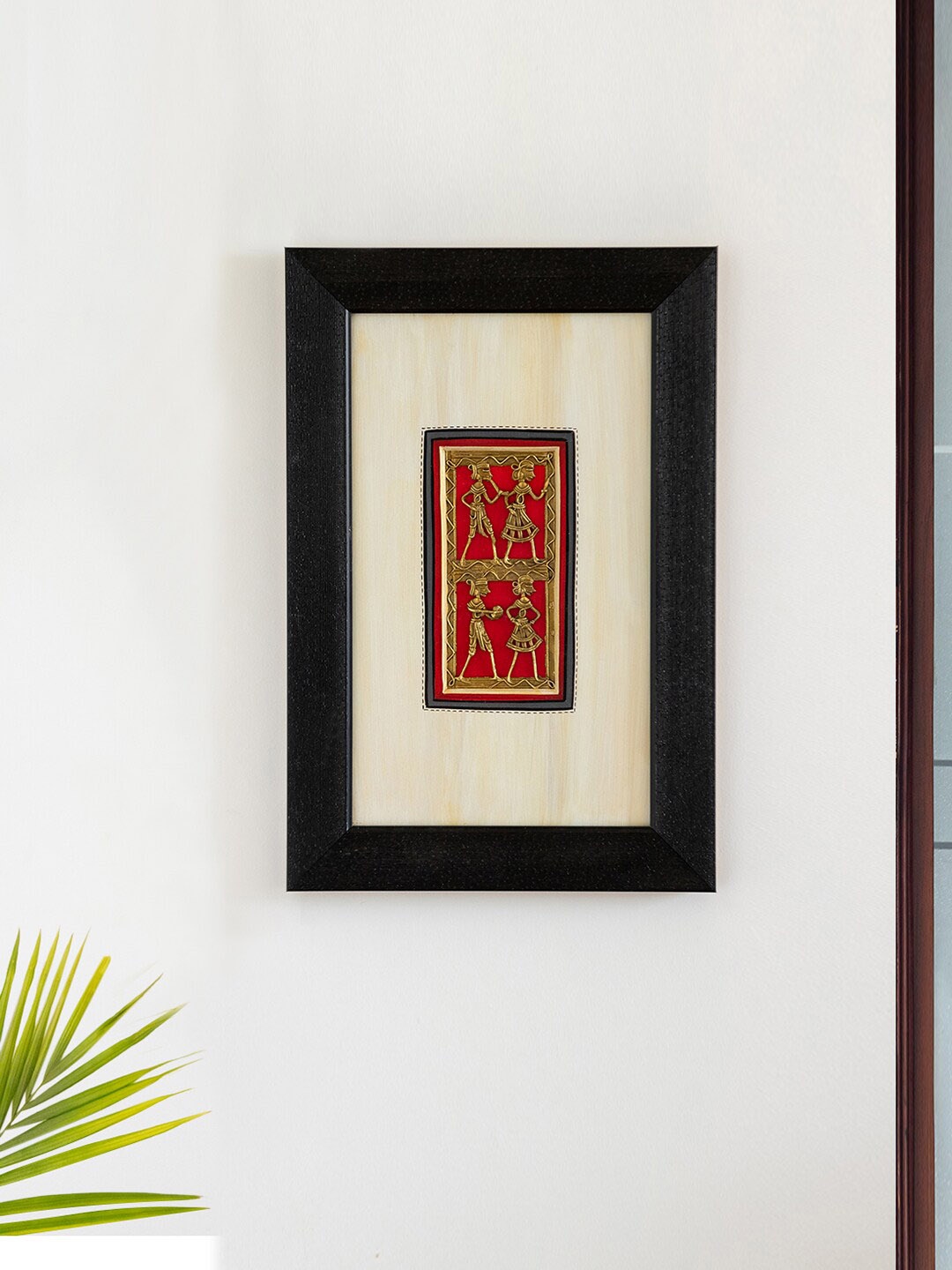 ExclusiveLane Black & Red Dhokra Traibal Pair Wall Decor