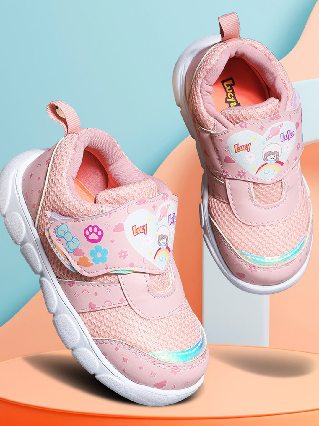 

Liberty Kids Textured Lightweight Sneakers, Peach