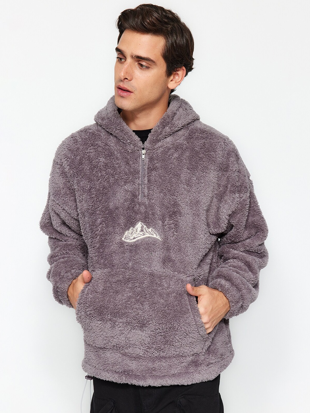 

Trendyol Hooded Pullover Sweatshirt, Grey