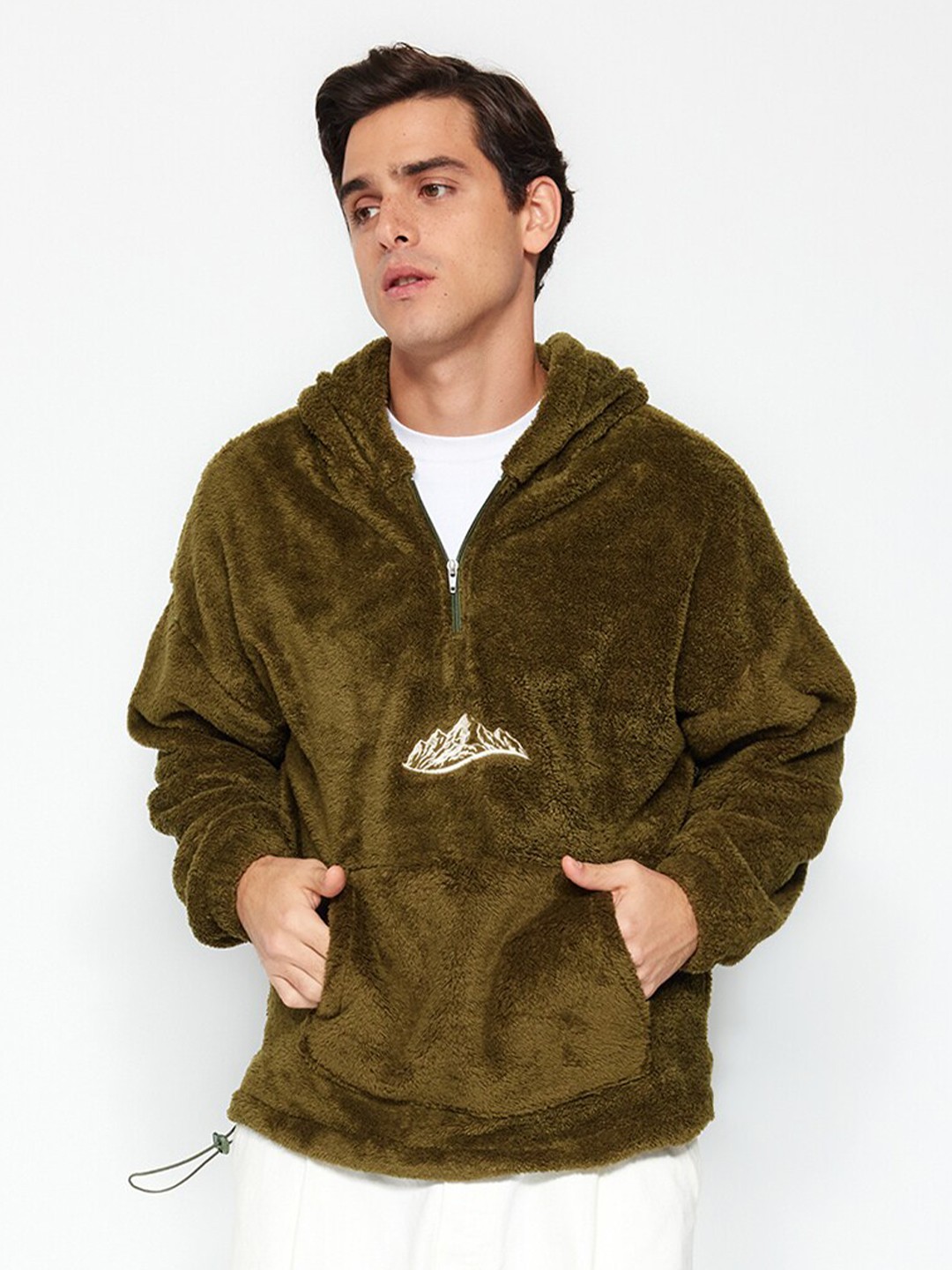 

Trendyol Hooded Pullover, Olive