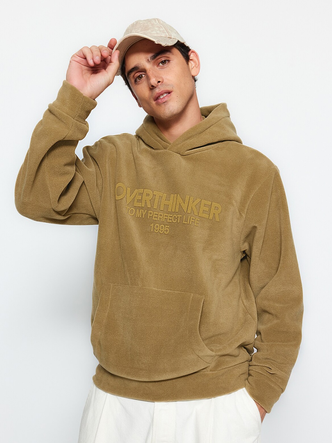 

Trendyol Printed Hooded Sweatshirt, Khaki