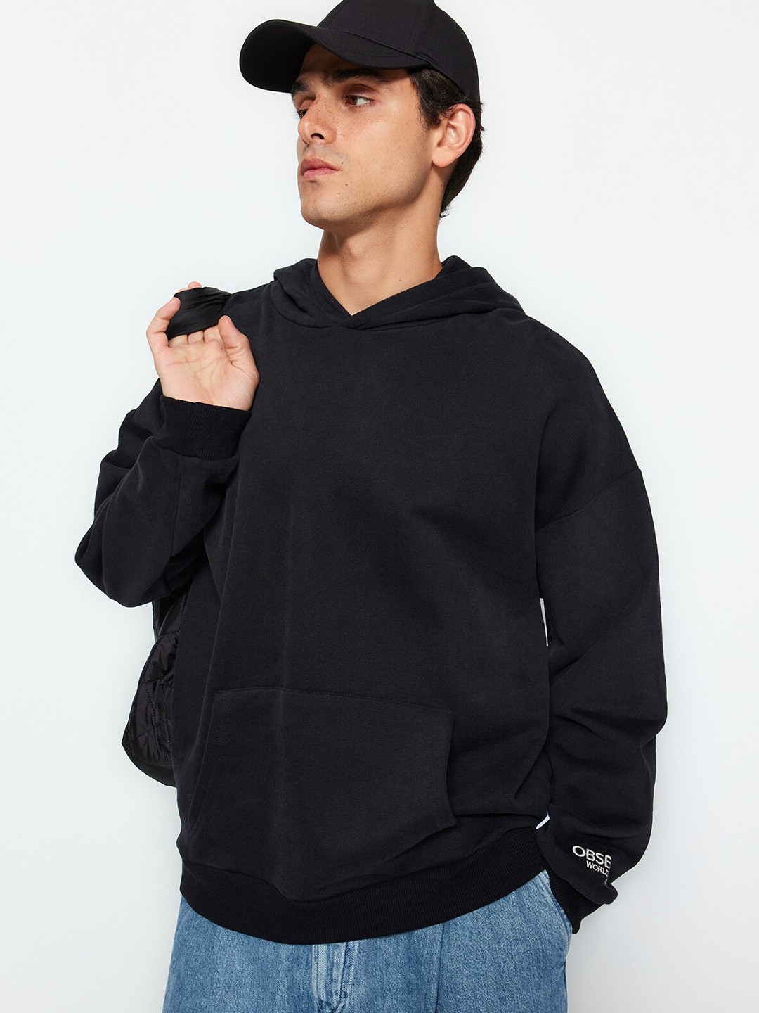

Trendyol Hooded Pullover Sweatshirt, Black