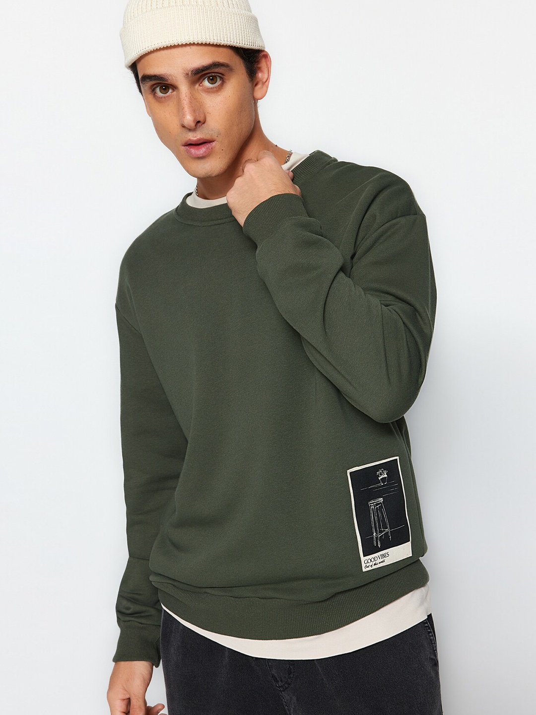 

Trendyol Long Sleeves Sweatshirt, Olive
