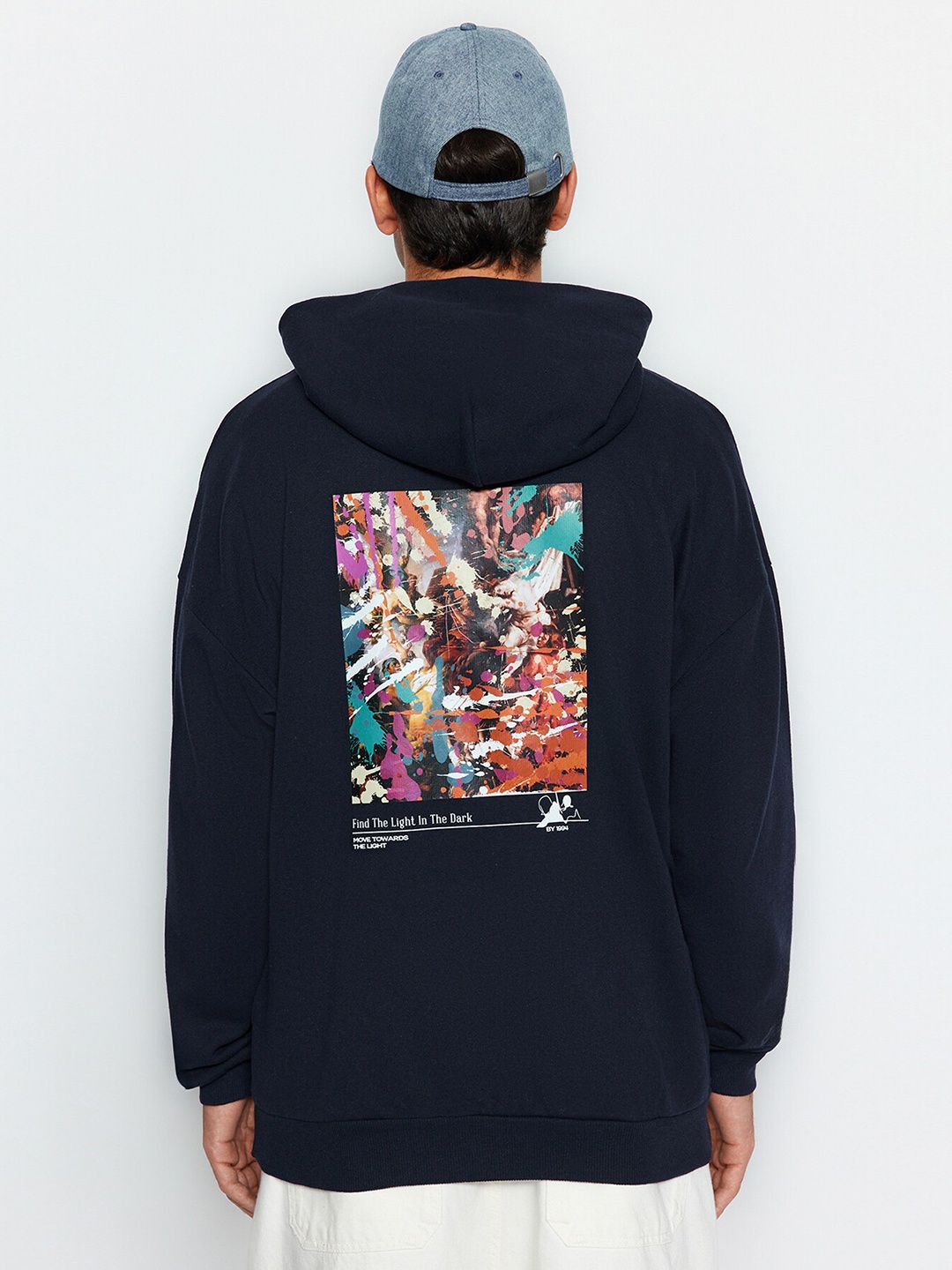 

Trendyol Graphic Printed Hooded Pullover Sweatshirt, Navy blue