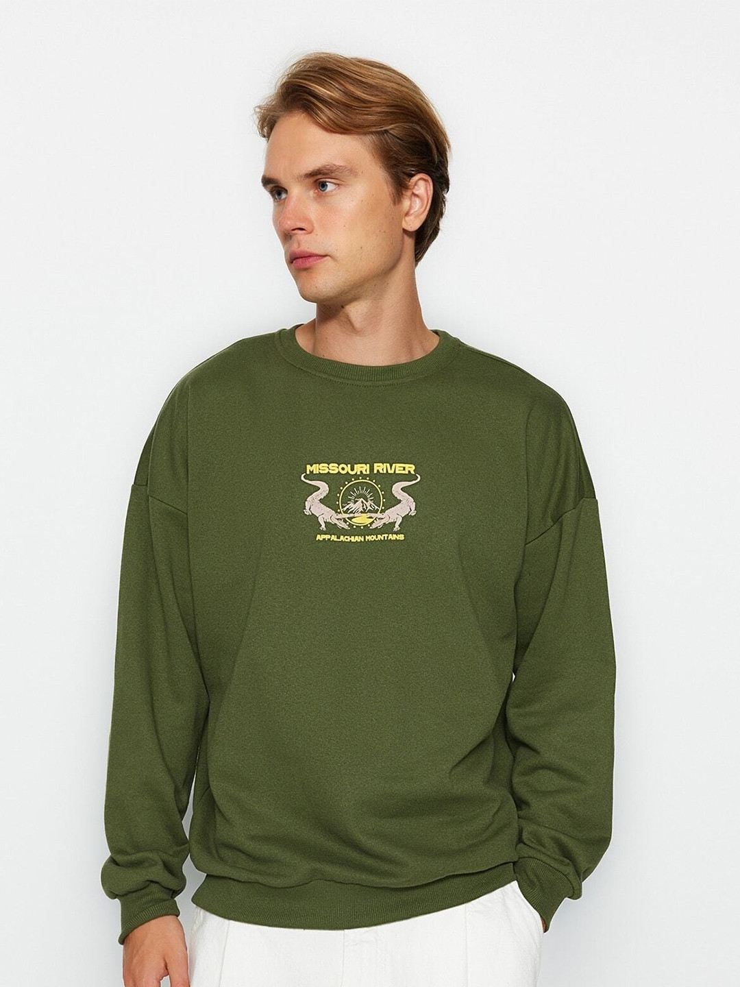 

Trendyol Round Neck Pullover Sweatshirt, Green