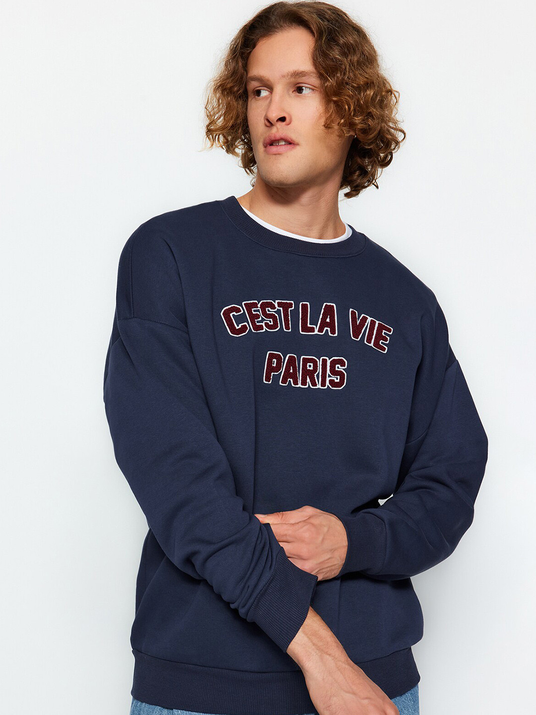 

Trendyol Typography Embroidered Applique Pullover Sweatshirt, Navy blue