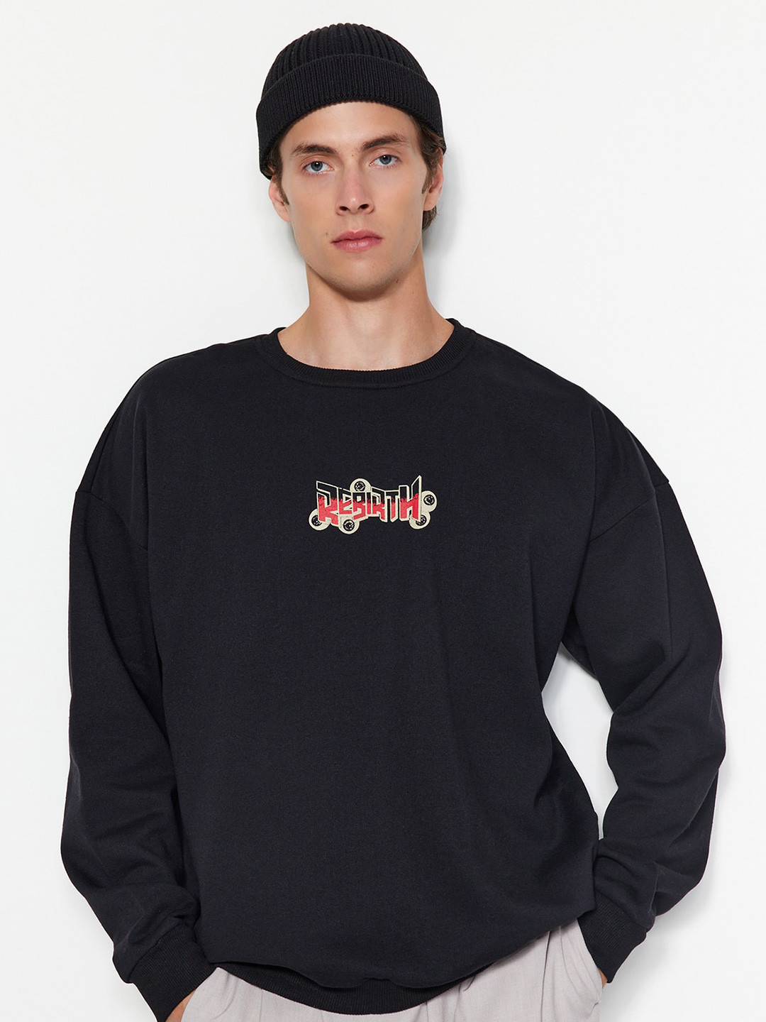 

Trendyol Typography Printed Sweatshirt, Black
