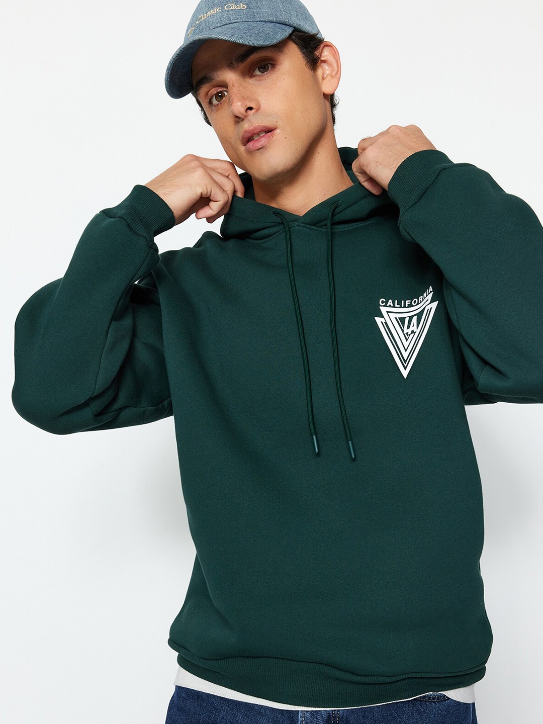 

Trendyol Printed Hooded Pure Cotton Sweatshirt, Green
