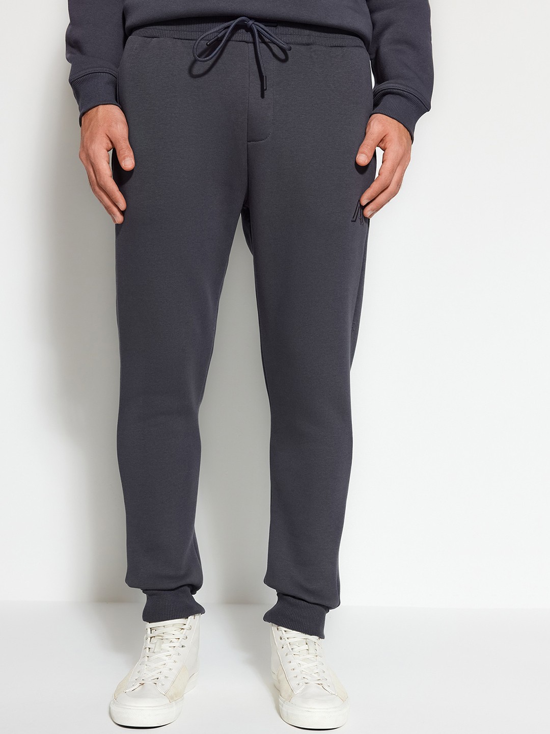 

Trendyol Men Mid Rise Cotton Joggers, Navy blue
