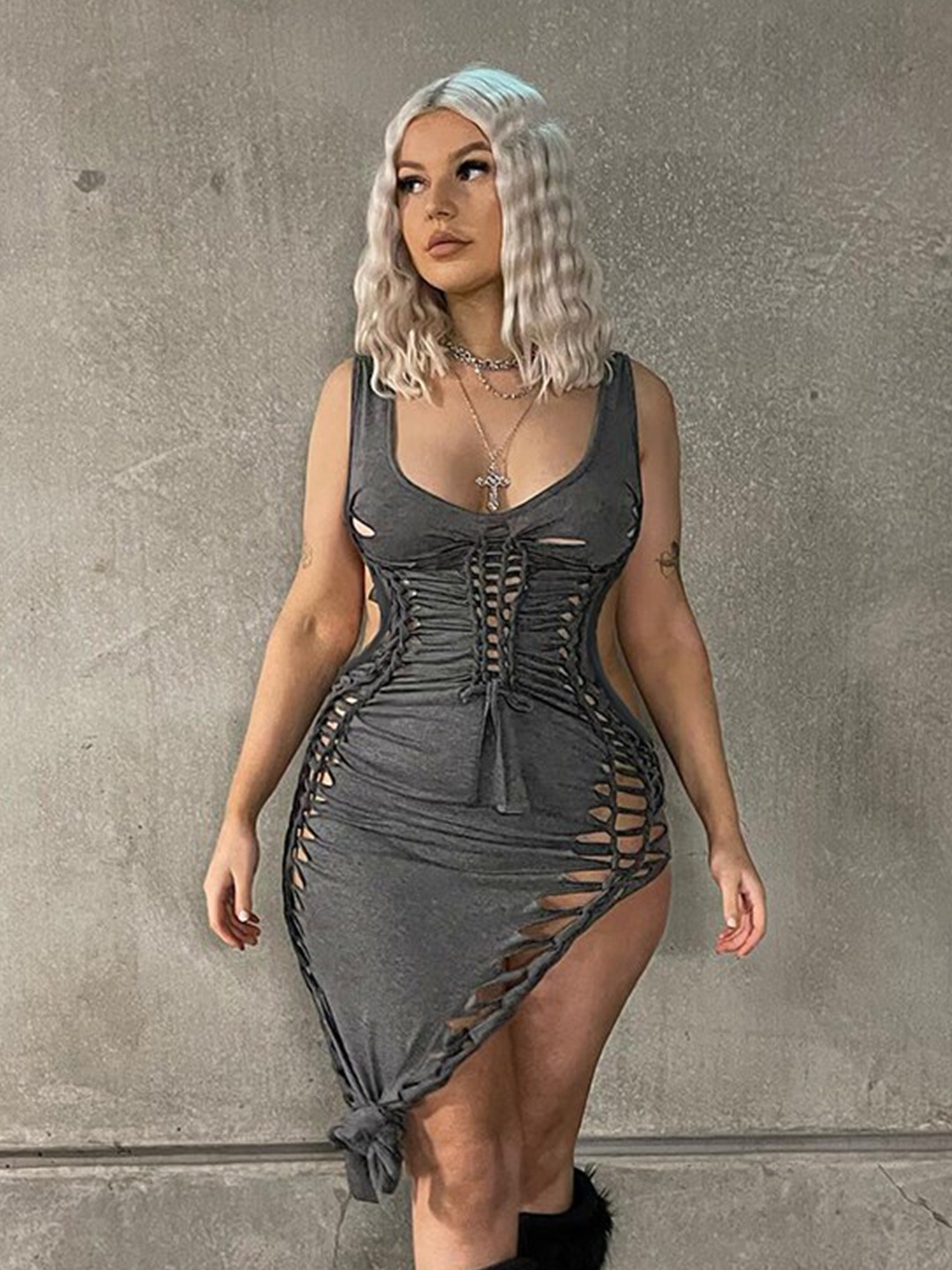 

StyleCast Grey Cut-Out Detailed Sleeveless Bodycon Dress