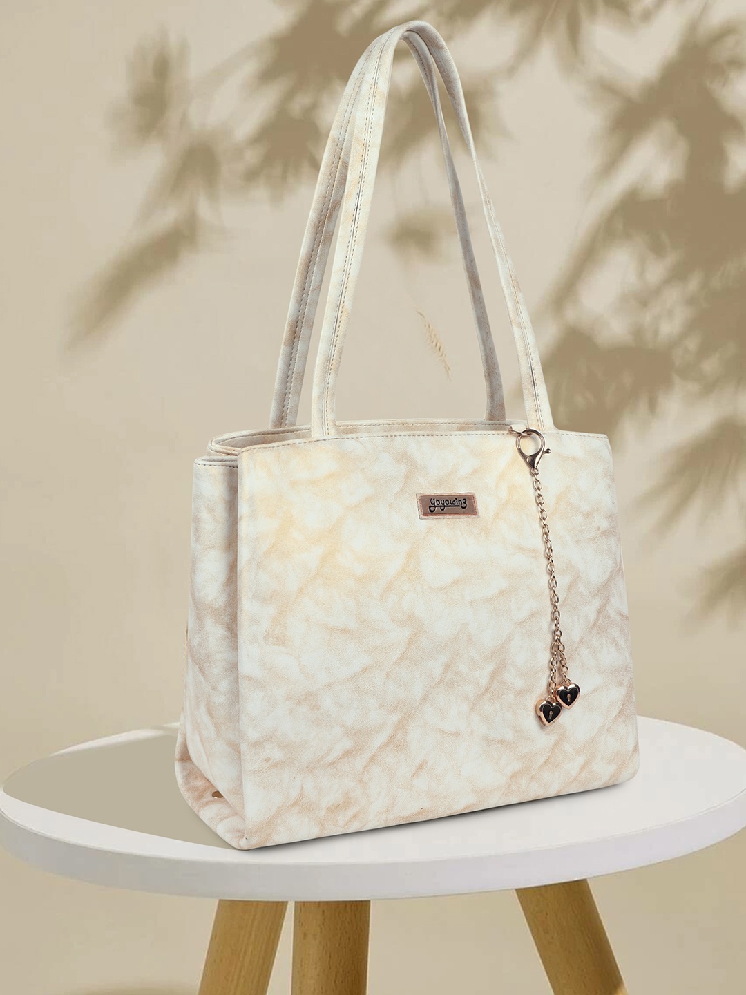 

YOYOWING Abstract Printed Structured Shoulder Bag, White