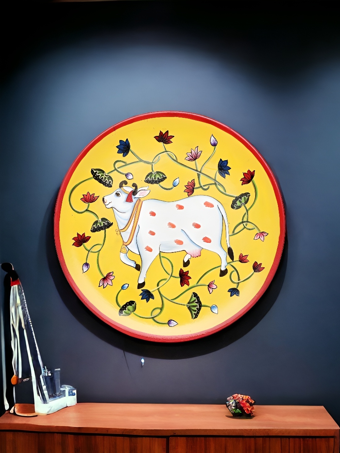 

THE COCOTIER Yellow & White Cow Painted Wooden Wall Plate