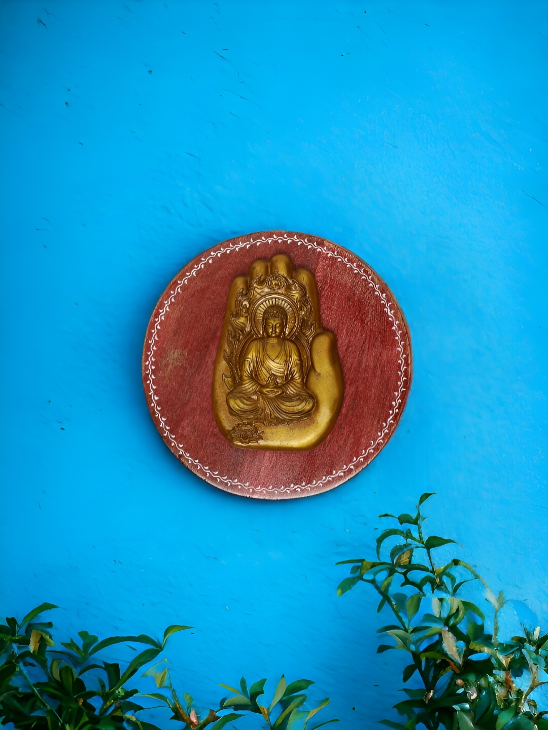 

THE COCOTIER Grey & Brown Buddha Wooden Wall Plate