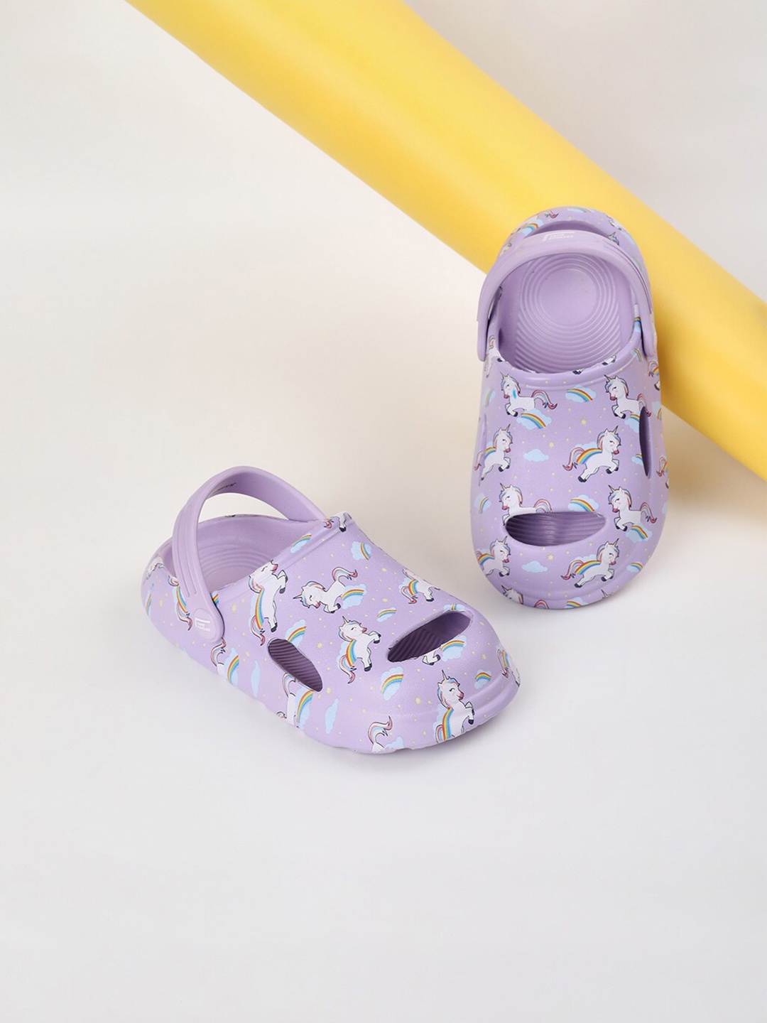 

Fame Forever by Lifestyle Girls Printed Clogs, Purple