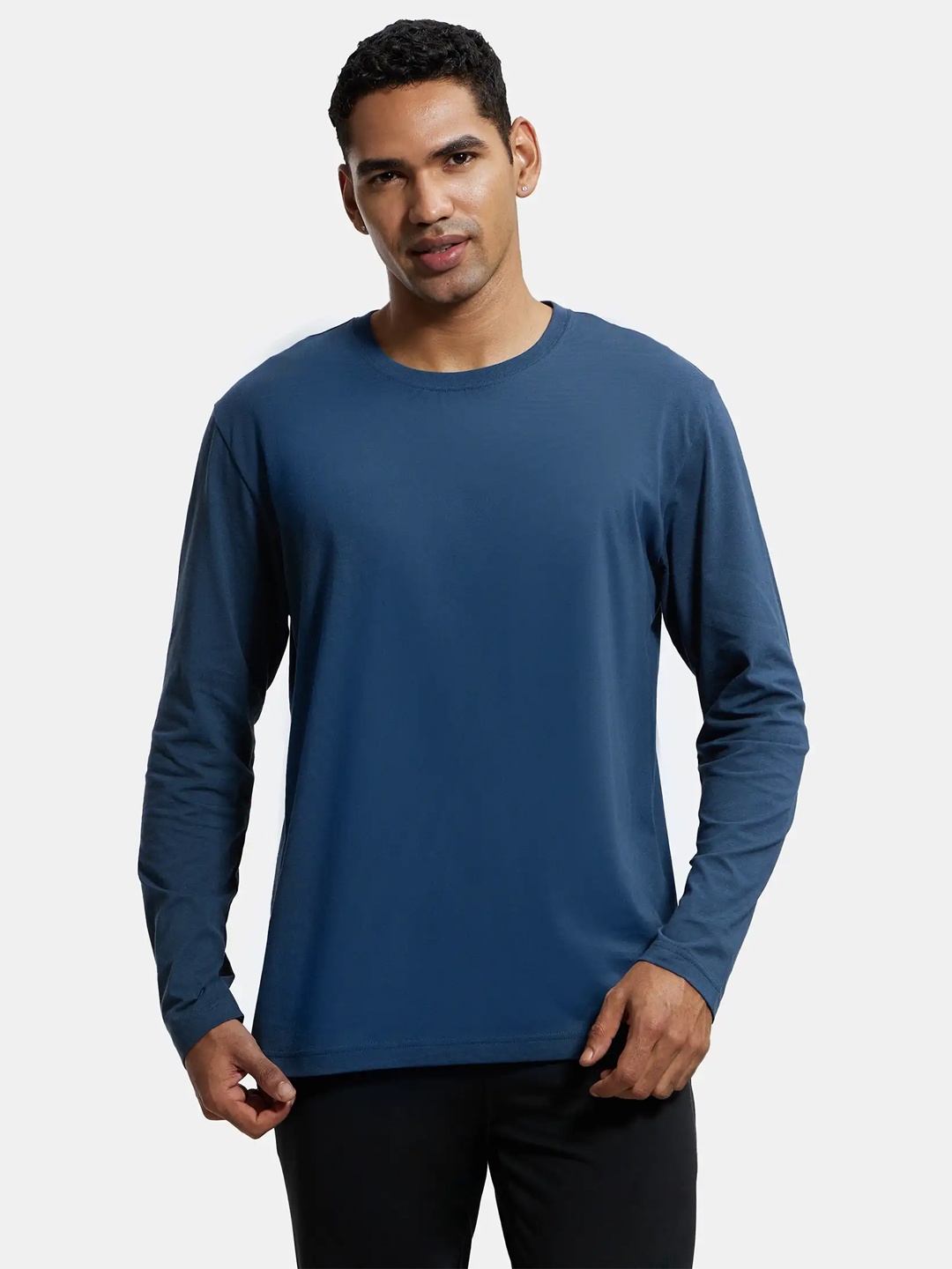 

Jockey Super Combed Cotton Rich Solid Round Neck Full Sleeve Tshirt-AM95, Blue