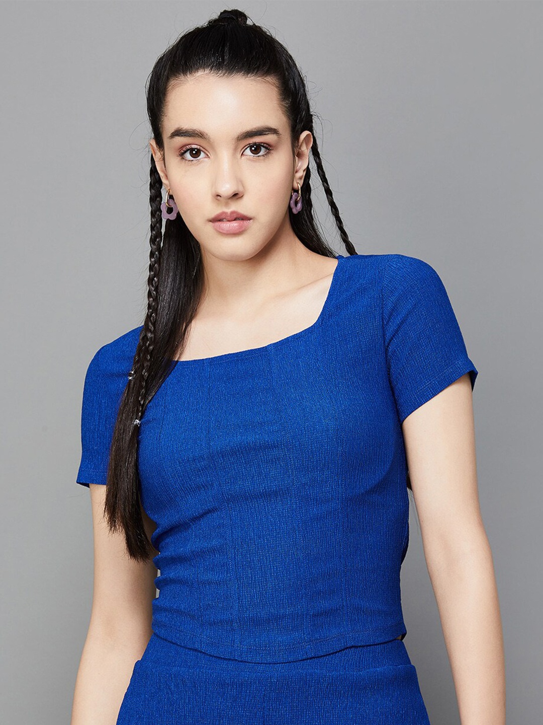 

Ginger by Lifestyle Square Neck Short Sleeves Fitted Top, Blue