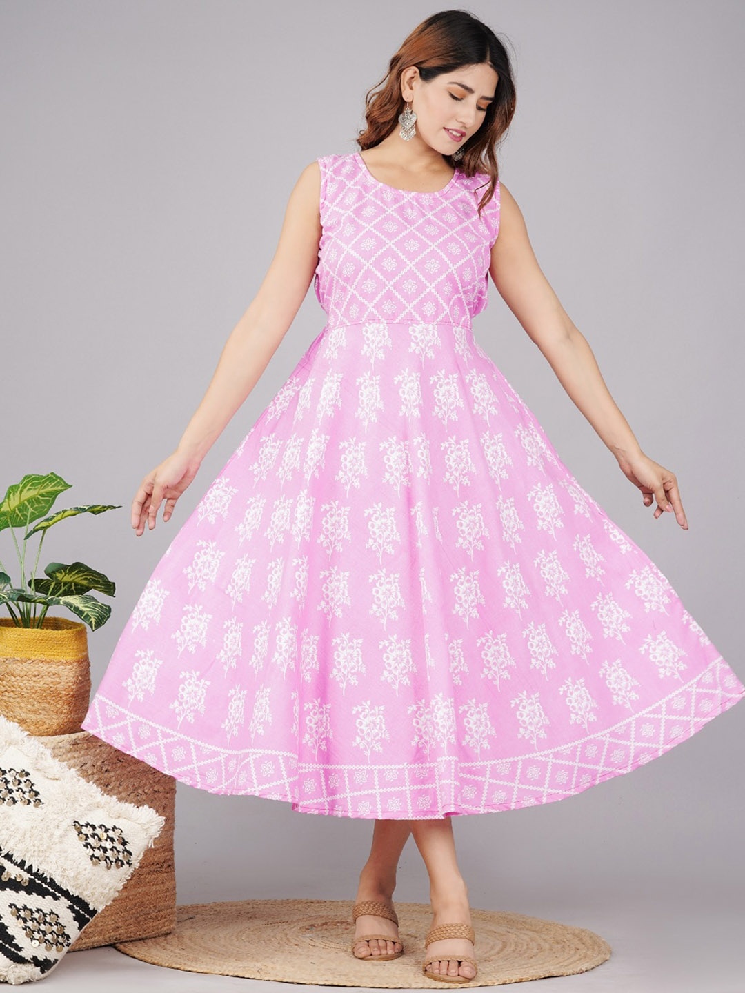 

UNIBLISS Ethnic Motif Printed Cotton Fit & Flare Midi Ethnic Dress, Pink