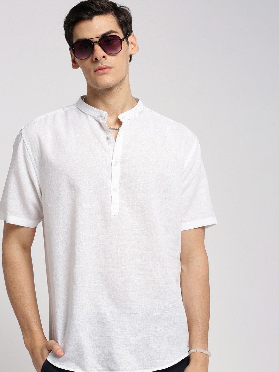 

SHOWOFF Band Collar Opaque Casual Shirt, White